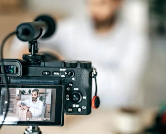 27-MAR-2025 - The Power of Influencer Collaborations for Small E-commerce Businesses The Power of Influencer Collaborations for Small E-commerce Businesses