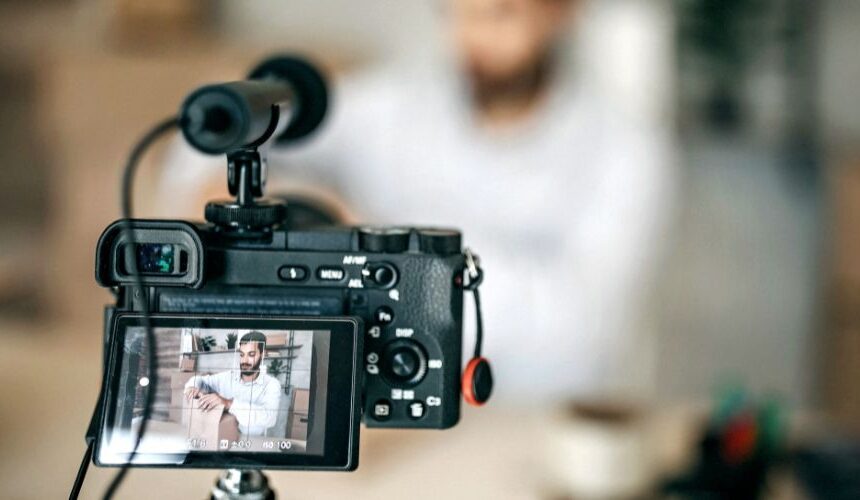 27-MAR-2025 - The Power of Influencer Collaborations for Small E-commerce Businesses The Power of Influencer Collaborations for Small E-commerce Businesses